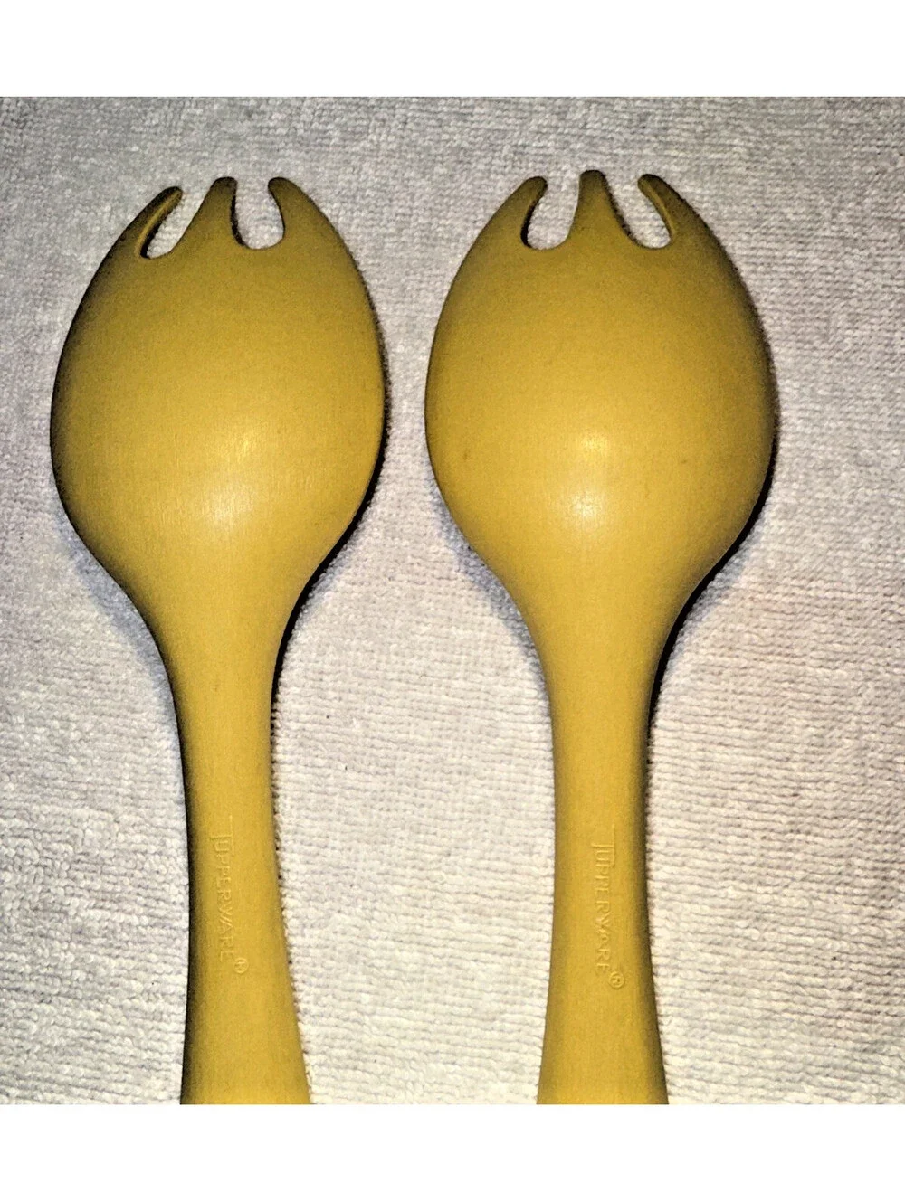 Vintage Tupperware Salad Serving Set of 2 Harvest Gold